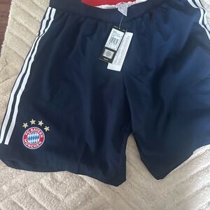 Original shorts with net